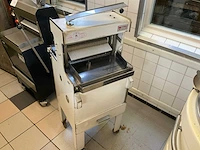 M. stillekens - broodsnij machine - afbeelding 3 van  4