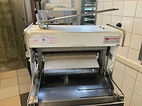 M. stillekens - broodsnij machine - afbeelding 4 van  4