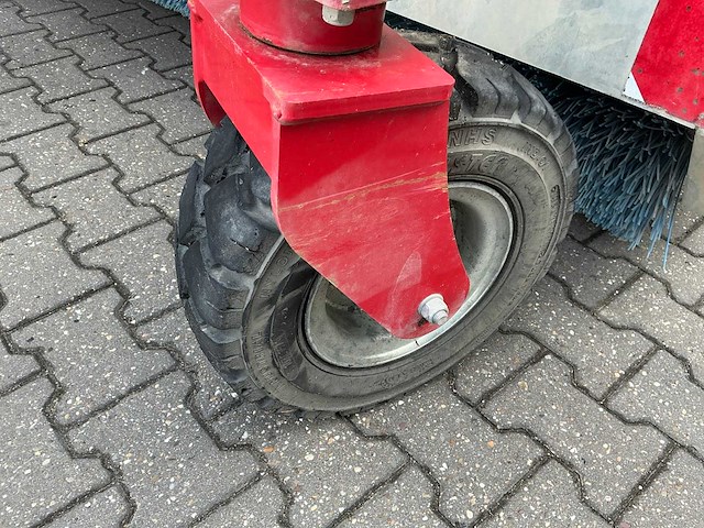M sweep tv800 rolbezem - afbeelding 4 van  24