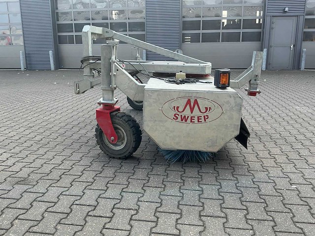 M sweep tv800 rolbezem - afbeelding 12 van  24