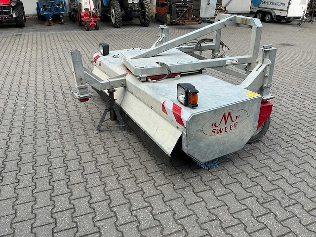 M sweep tv800 rolbezem - afbeelding 22 van  24