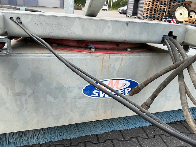 M sweep tv800 rolbezem - afbeelding 11 van  24