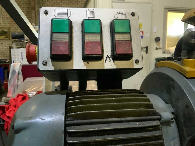 M3 italy m/55 borenslijpmachine - afbeelding 6 van  8