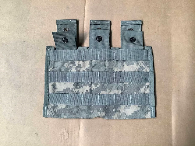 M4 three magazine pouch (7x) - afbeelding 1 van  3