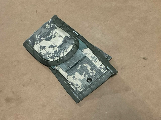 M4 two magazine pouch (6x) - afbeelding 1 van  3
