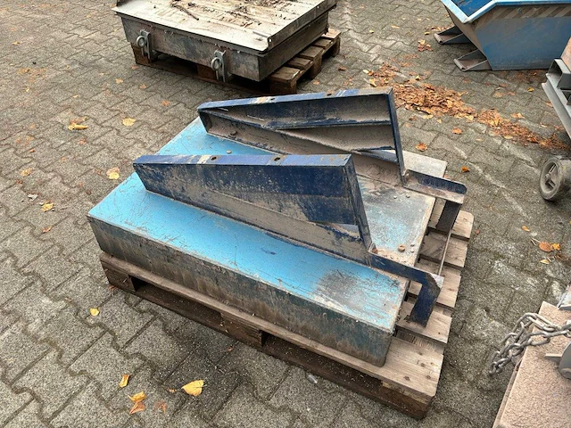 Maagd - 1995 - - hijsmagneet - afbeelding 2 van  5