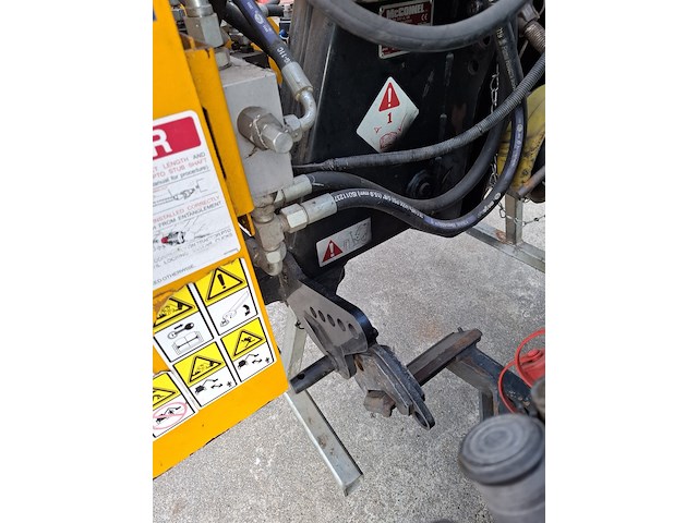 Maaiarm met hedge cutter, mcconnel, 2013 - afbeelding 12 van  16