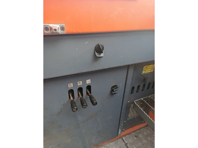 Maaiboot conver, 425 met trailer, bouwjaar 2014 - afbeelding 31 van  61