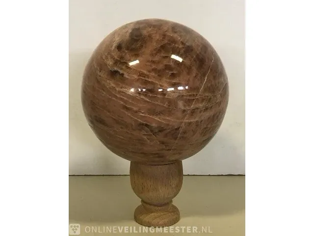 Maansteen bol zalmkleurig - afbeelding 3 van  5