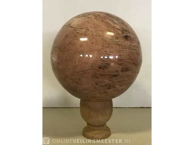 Maansteen bol zalmkleurig - afbeelding 4 van  5