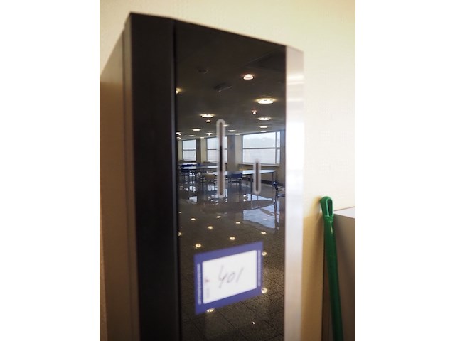 Maas international - afbeelding 4 van  4