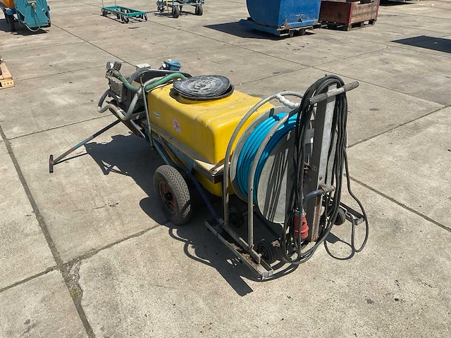 Maasmond spuitwagen - afbeelding 4 van  10