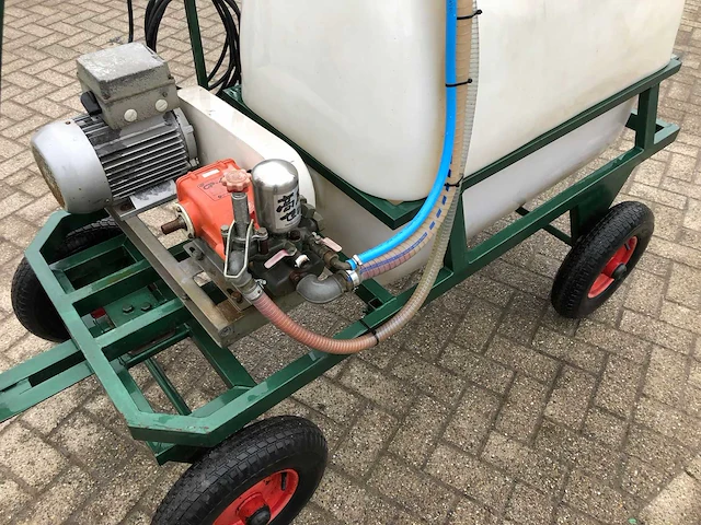 Maasmond spuitwagen - afbeelding 7 van  7