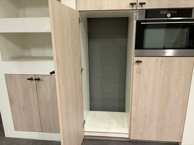 Maatwerk - showroomkeuken - afbeelding 9 van  21