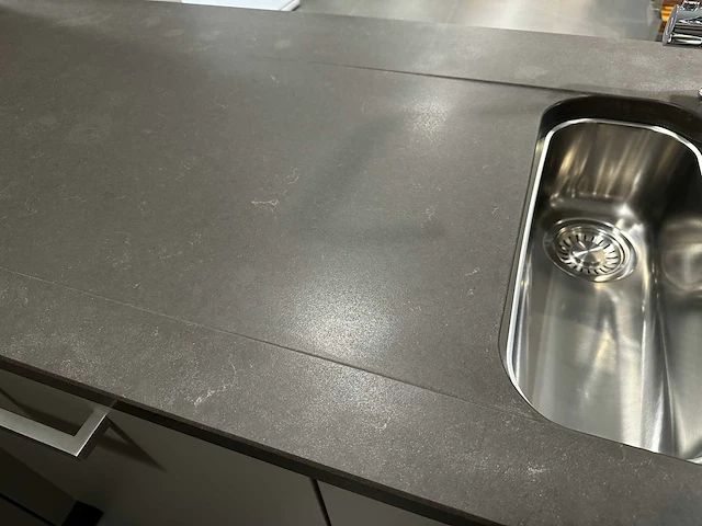 Maatwerk - showroomkeuken - afbeelding 16 van  47