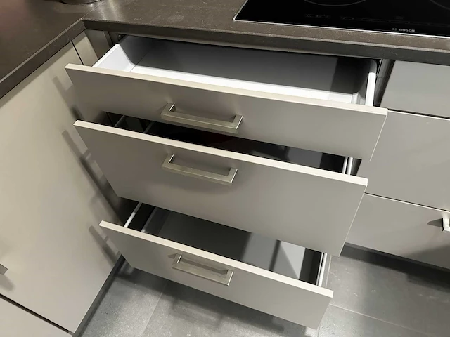 Maatwerk - showroomkeuken - afbeelding 27 van  47