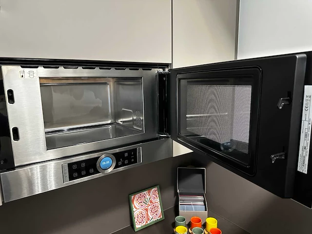 Maatwerk - showroomkeuken - afbeelding 32 van  47