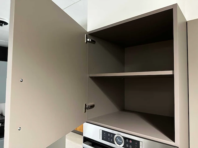 Maatwerk - showroomkeuken - afbeelding 37 van  47