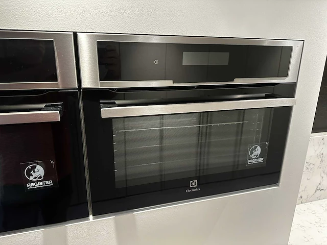 Maatwerk - showroomkeuken - afbeelding 23 van  39