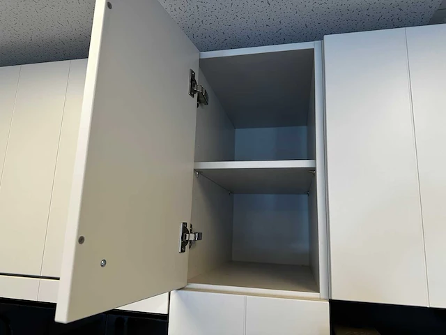 Maatwerk - showroomkeuken - afbeelding 21 van  44