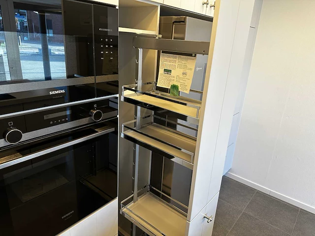 Maatwerk - showroomkeuken - afbeelding 22 van  44