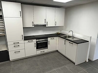 Maatwerk - showroomkeuken - afbeelding 1 van  35