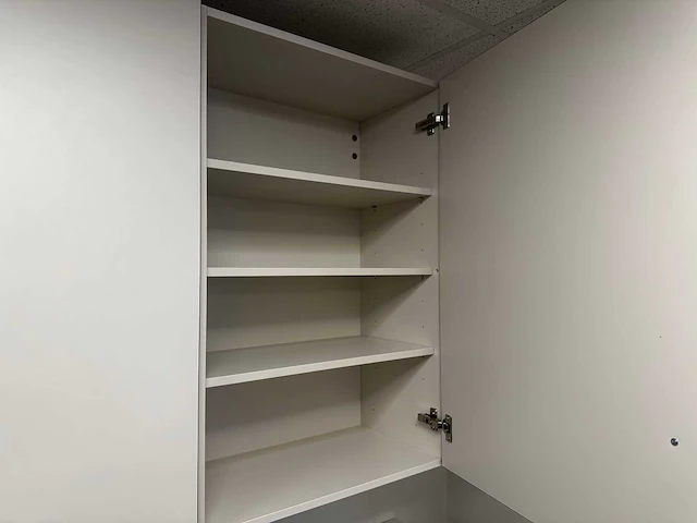 Maatwerk - showroomkeuken - afbeelding 16 van  35