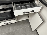 Maatwerk - showroomkeuken - afbeelding 17 van  35