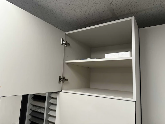 Maatwerk - showroomkeuken - afbeelding 30 van  35