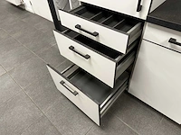 Maatwerk - showroomkeuken - afbeelding 34 van  35