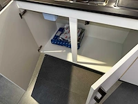 Maatwerk - showroomkeuken - afbeelding 4 van  33