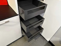 Maatwerk - showroomkeuken - afbeelding 11 van  33