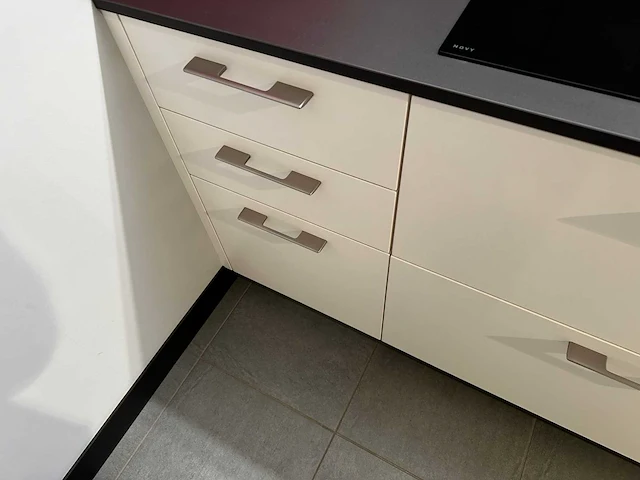Maatwerk - showroomkeuken - afbeelding 13 van  33
