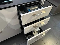Maatwerk - showroomkeuken - afbeelding 21 van  33