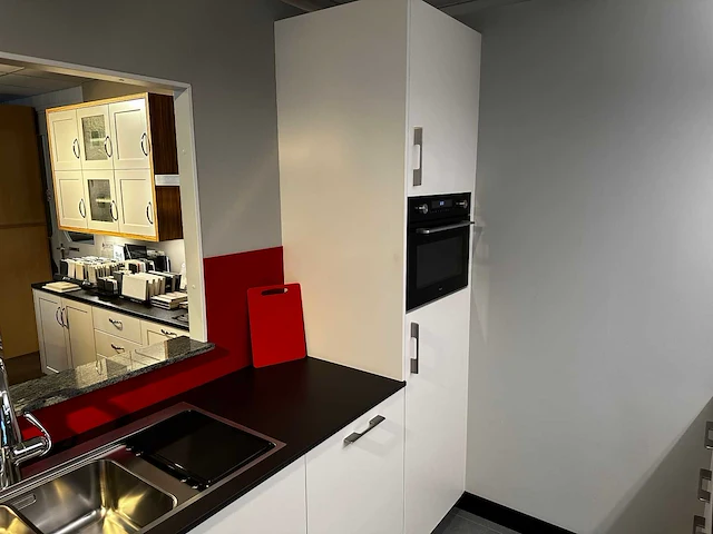 Maatwerk - showroomkeuken - afbeelding 30 van  33