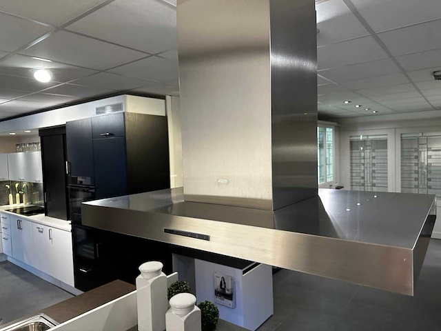 Maatwerk - showroomkeuken - afbeelding 14 van  50