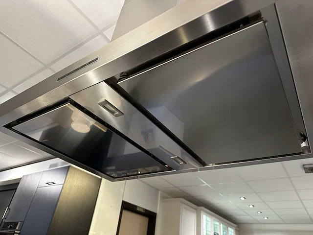 Maatwerk - showroomkeuken - afbeelding 15 van  50