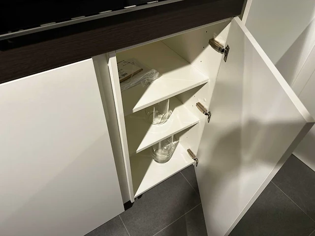 Maatwerk - showroomkeuken - afbeelding 30 van  50