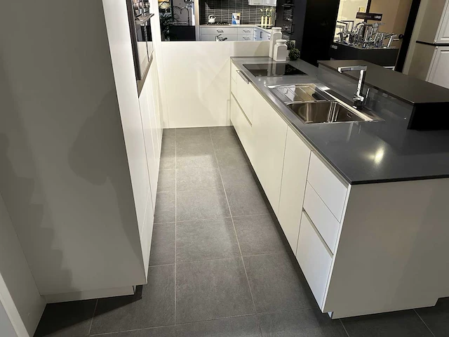 Maatwerk - showroomkeuken - afbeelding 45 van  50