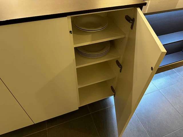 Maatwerk - showroomkeuken - afbeelding 48 van  50