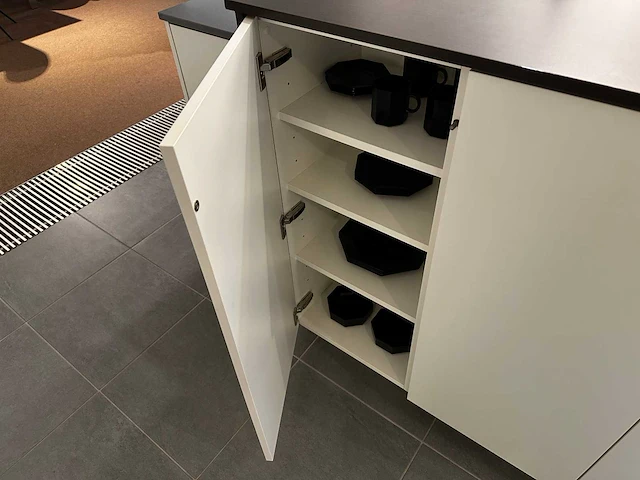 Maatwerk - showroomkeuken - afbeelding 50 van  50