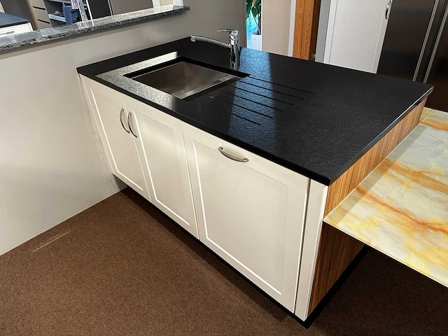 Maatwerk - showroomkeuken - afbeelding 56 van  57