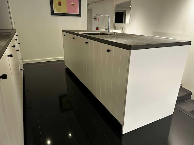 Maatwerk - showroomkeuken - afbeelding 15 van  55