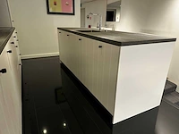 Maatwerk - showroomkeuken - afbeelding 15 van  55