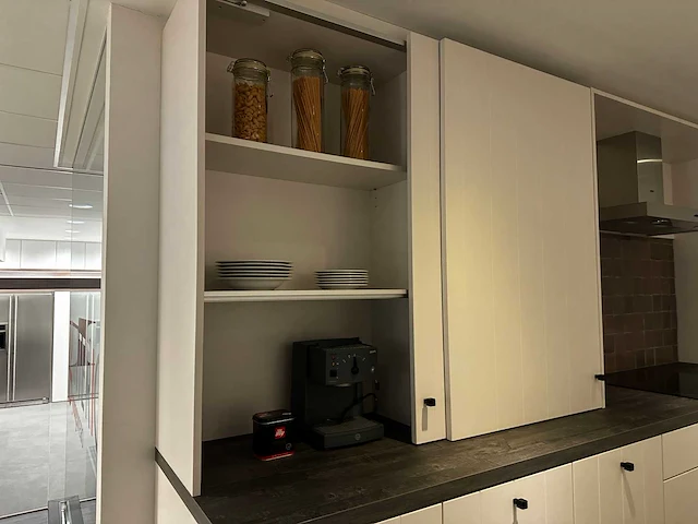 Maatwerk - showroomkeuken - afbeelding 27 van  55