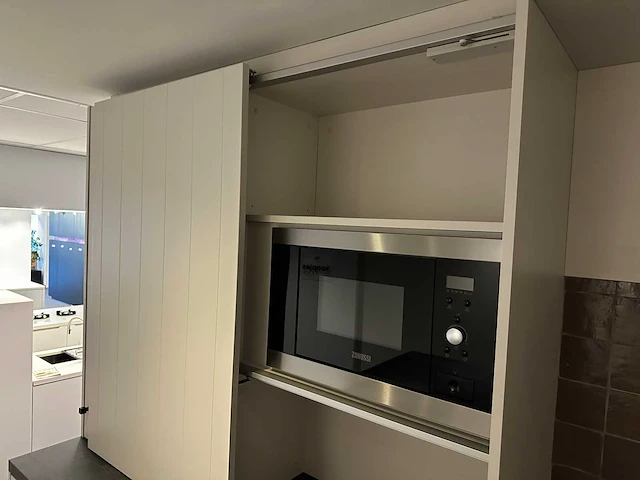 Maatwerk - showroomkeuken - afbeelding 28 van  55