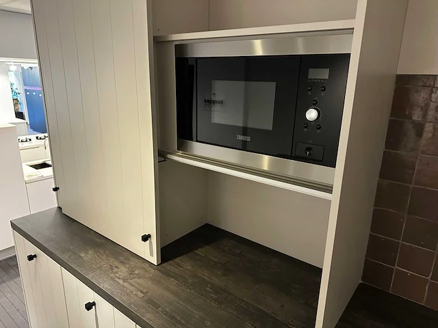 Maatwerk - showroomkeuken - afbeelding 29 van  55
