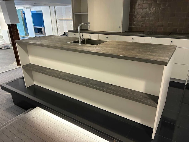 Maatwerk - showroomkeuken - afbeelding 34 van  55