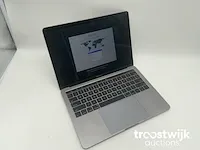 Macbook air 13.3”, core(tm) i7 7th gen, 16 gb ram, 256 gb ssd laptop - afbeelding 2 van  9
