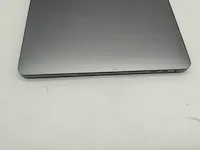 Macbook air 13.3", core(tm) i7 7th gen, 16 gb ram, 256 gb ssd laptop - afbeelding 7 van  9
